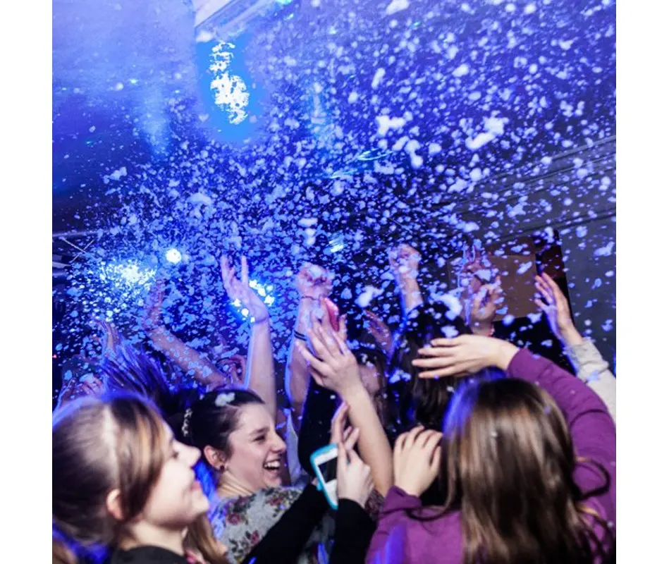 location-machine-a-neige-power-snow-500-universal-effects (1).webp